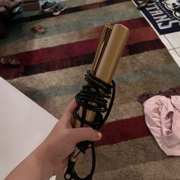 All in One Curling and Straightening Iron - Picture 3 of 3